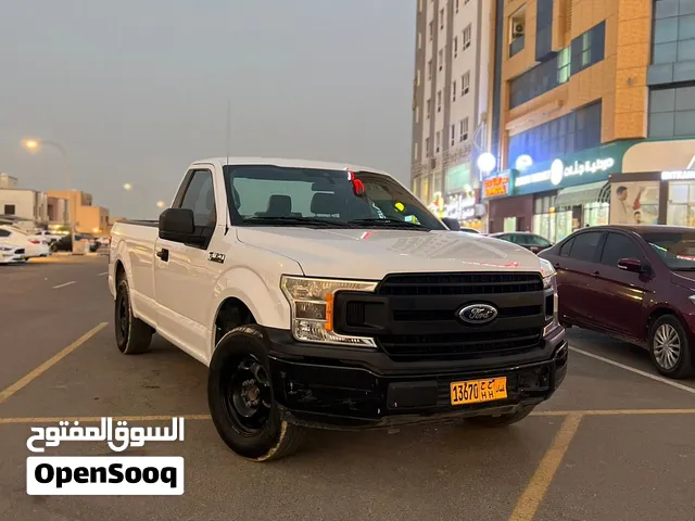FORD F-150XL 2019بيكاب للبيع الموتر نظيف جدا تأمين جديد ، ايطارات جديدة