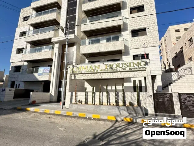 شقة مميزة جدآ ط ثالث قبل الاخير طريق المطار خلف منتزه غمدان -ضاحيه الامير علي قريبه عن شارع الخدمات