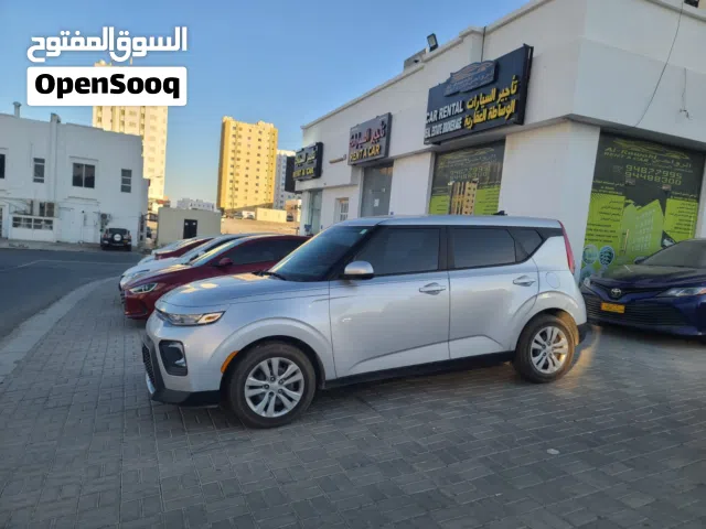 Sedan Kia in Muscat