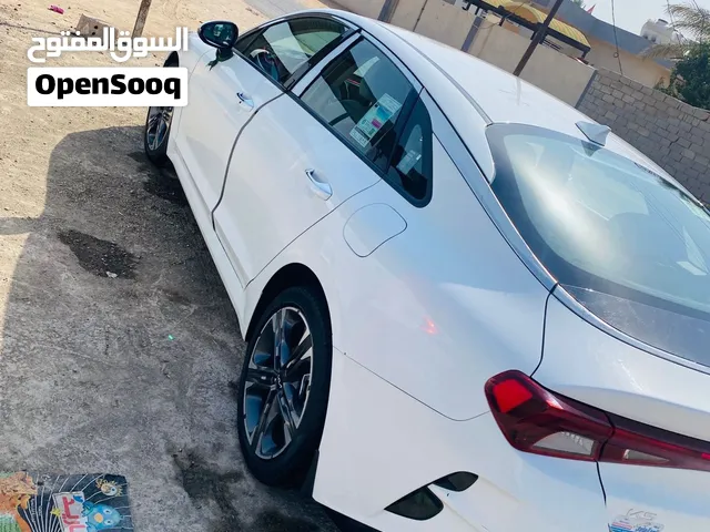 للبيع K5 ابيض