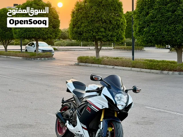 سوزوكي GSXR750 موديل 2024
