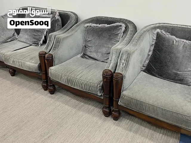 اغراض مستعمله بحاله جيد