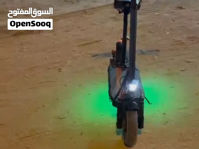 سكوترللبيع  الوحش سرعة 60 السعر 1750