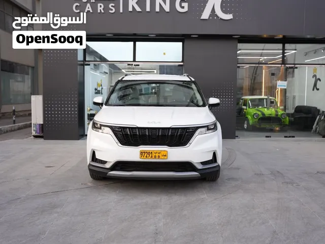 Used Kia Carnival in Muscat