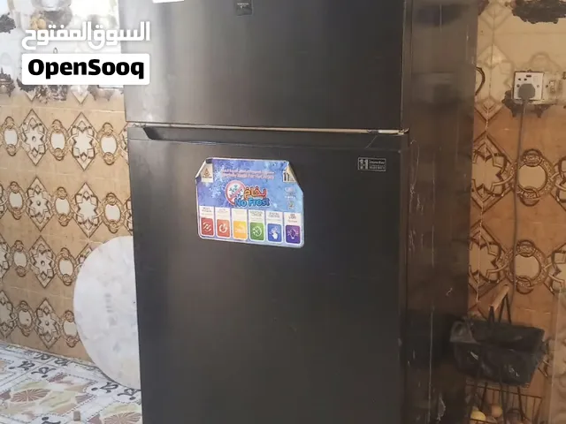 السلام عليكم ثلاجه الحافض الاصلي سعر الجديد مليون وربع شرط الفحص بعدهه جديده السعر525