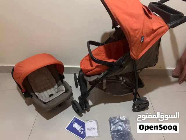 عربة اطفال مع مقعد سياره  ماركة Graco