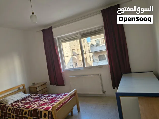90 m2 2 Bedrooms Apartments for Rent in Amman University Street