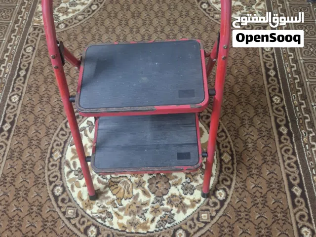 سلم حديد درجتين قوي جدا يتحمل وزن 180 كيلو بحالة الجديد