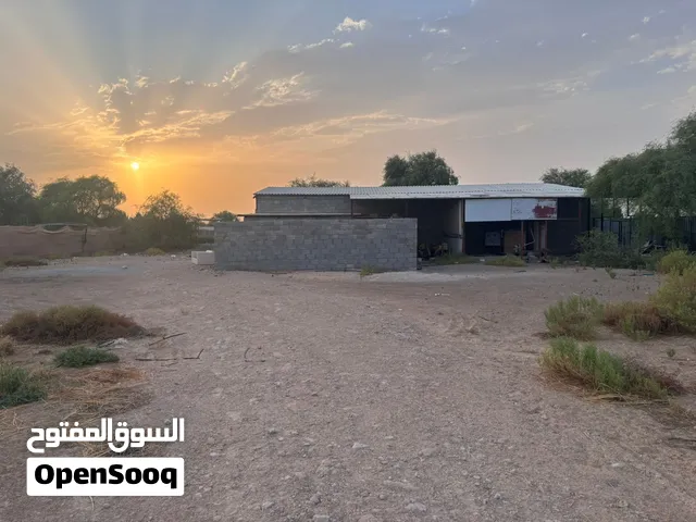 مستودع كبير للايجار اسنوي او الشهريWarehouse for rent yearly or monthly and free 3 phase electric