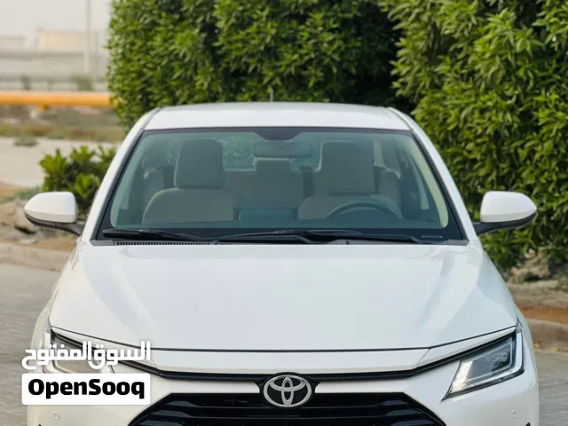 TOYOTA YARIS 1.5 2024 WHITE
