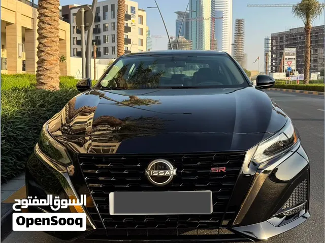 Used Nissan Altima in Sharjah