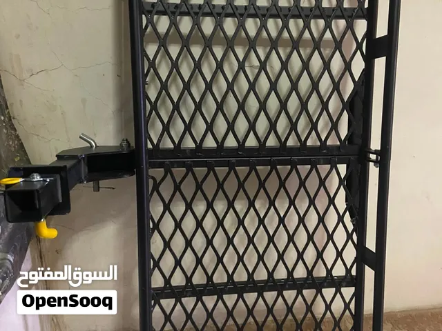 سلة خلفية للسيارة قلص