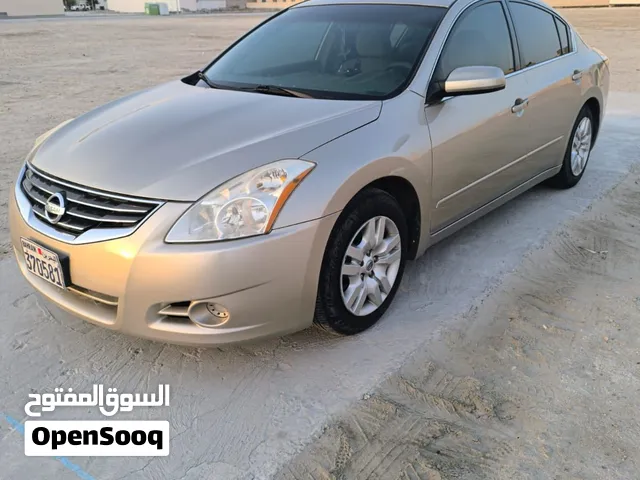 Nissan altima 2010 for sale