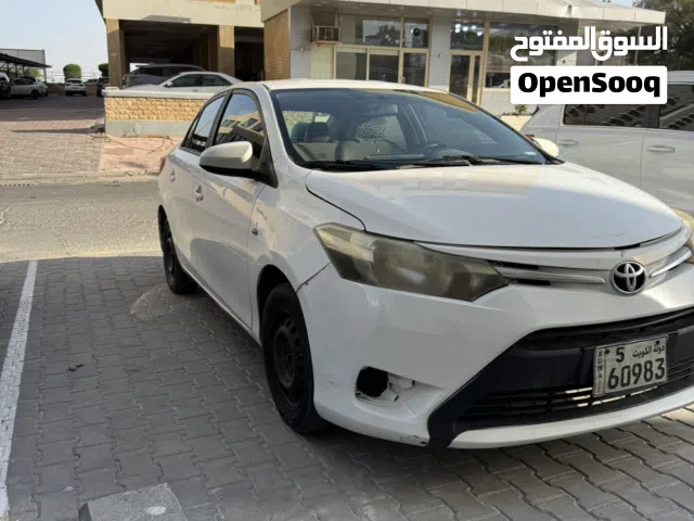 تويوتا يارس 2015 للبيع
