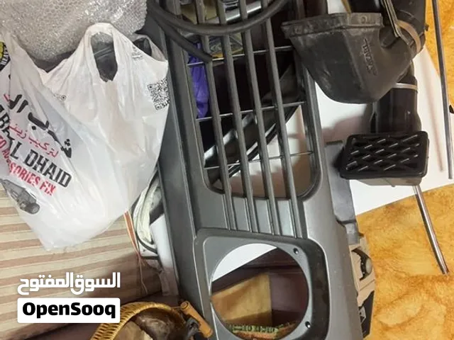 مكينه نيسان ابو عبيد اربعه وخمس مع طفيفه وكمبيوتر ومجمع استيرنج وشفتين