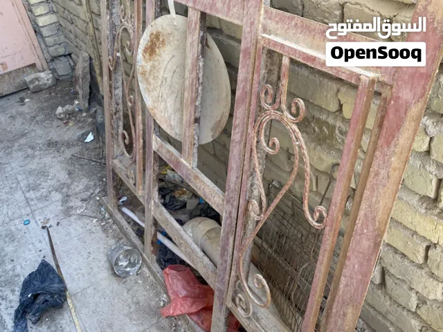 شباك ثقيل طلاكتين