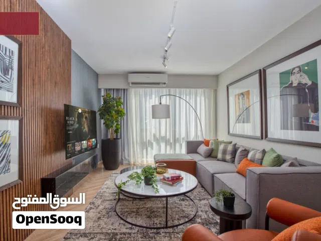 للايجار الشهري شقه فندقية فاخرة بكمبوند جاليريا مون فالي بجوار ليك فيو ريزيدنس التجمع الخامس الجولدن