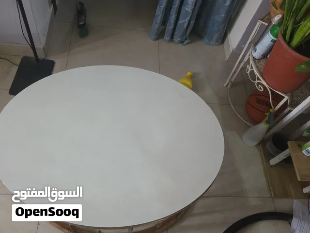 Coffee table for sale Price is 150 qatari riyal For any futher any details.. You can contact me