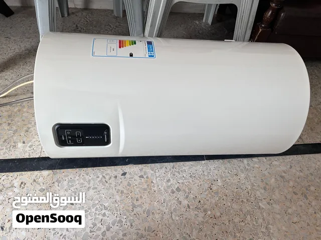 كيزر كهرباء اريستون ديجتال سعة 100 لتر مستعمل سنه