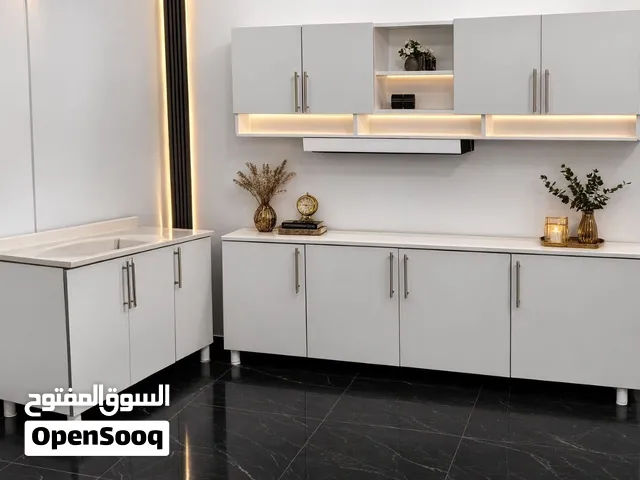 كاونتر خشب مترين ارضي وملحق ومتر وعشرين سنك