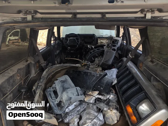 قطع غيار جيب موديل 2000
