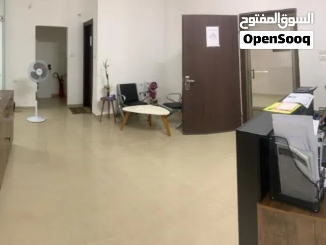 مكتب للبيع في رام الله بسعر ناااار