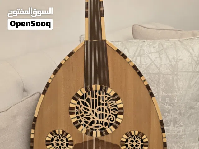 عود شرقي عراقي فاخر من صناعة الأسطورة محمد فاضل