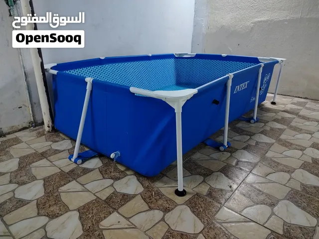 مسبح للبيع نظيف مستخدم فترة كم شهر