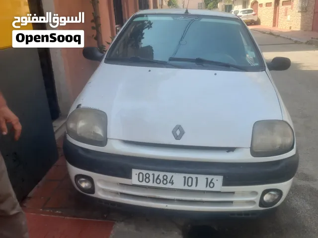 Renault clio 2001