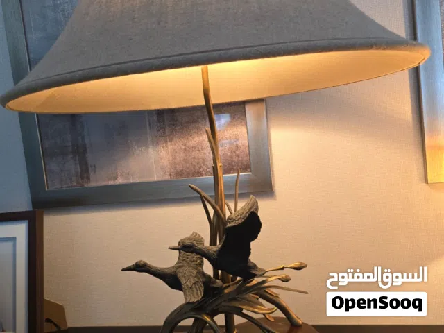 Flying Ducks Mahogang Table Lamp