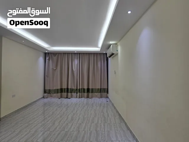 للبيع شقة ثلاث غرف في منطقة الحد الجديدة