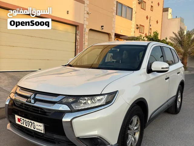 Used Mitsubishi Outlander in Northern Governorate