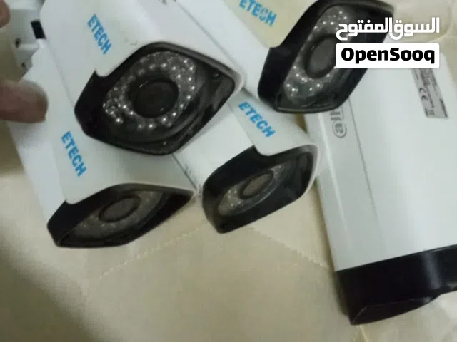 كميرات مراقبة عدد 5 حبات نظيفات مافيهن اي شيء