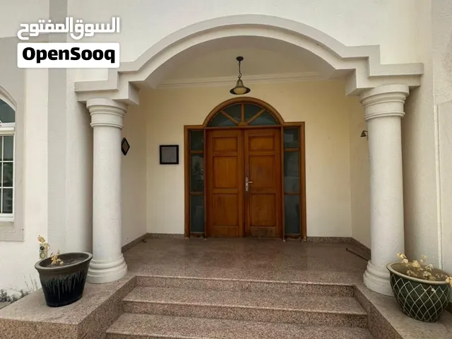 Villa For Rent in Madinat Illam/فيلا للايجار في مدينة الاعلام