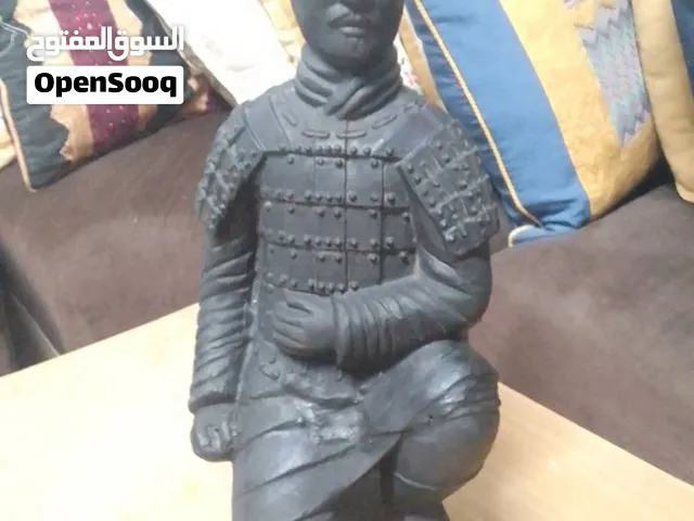 تمتال من الريزين المحارب العسكري