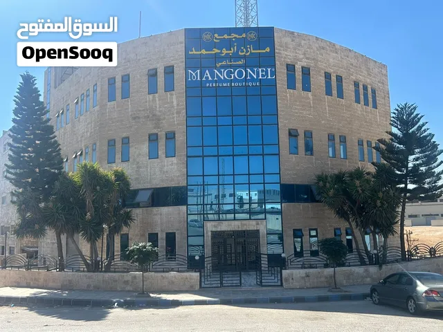 طابق صناعي كامل مساحة 495 متر مربع للإيجار