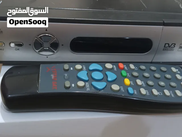 للبيع: ريسيفر ستار سات Star Sat SR-X1300D ريسيفر رقمي بحالة جيدة ويعمل بشكل ممتاز.