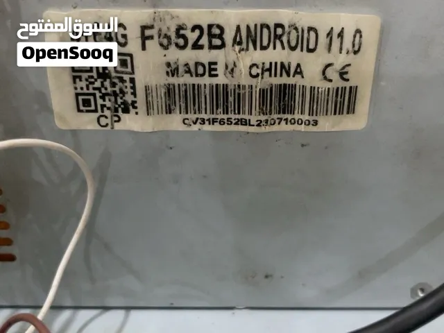 شاشة تيسلا للسيارات