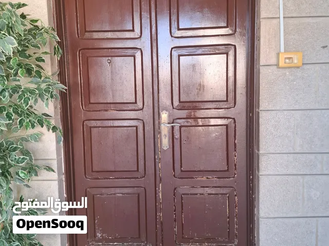 بابين  خارجيات اثنين ب خمسين