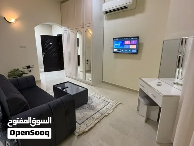 استديوهات مفروشة وغير مفروشة وغرفة وصالة
