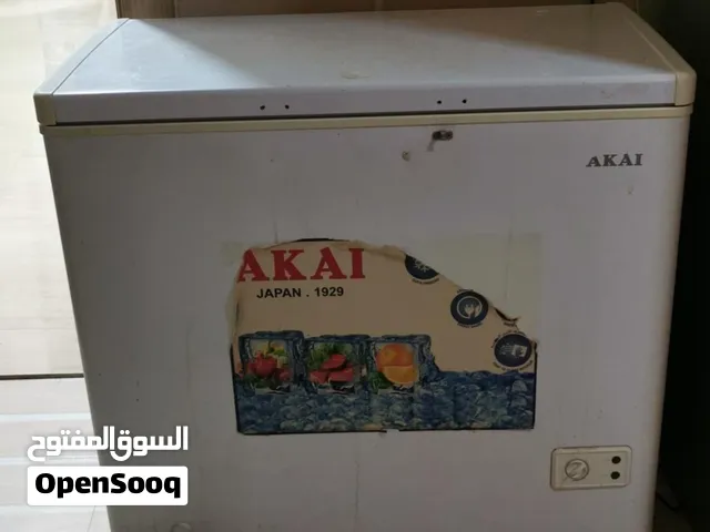 ثلاجة فريزر من نوع اكاي