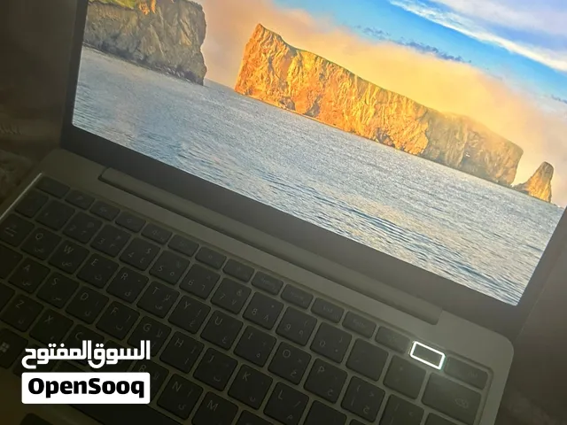 Microsoft surface laptop go 2