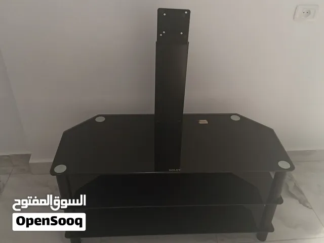 طاولة تلفزيون للبيع