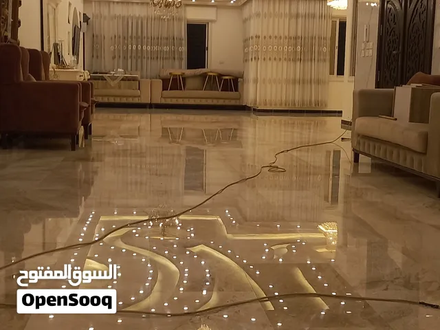 جلي وتلميع البلاط والرخام