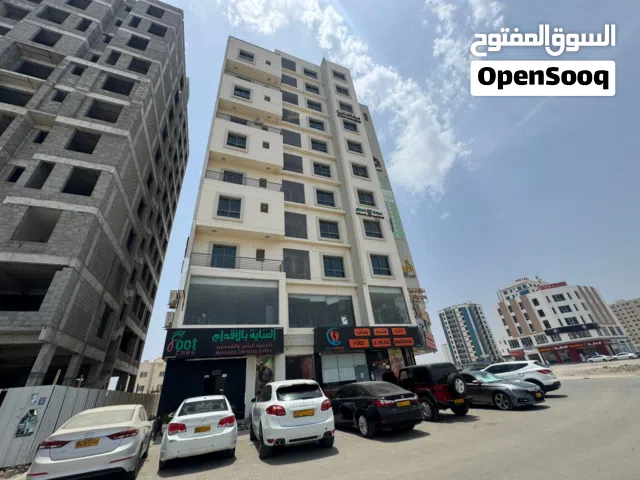 شقة للإيجار في المعبيلة – شارع نستو  أول شهر مجاني