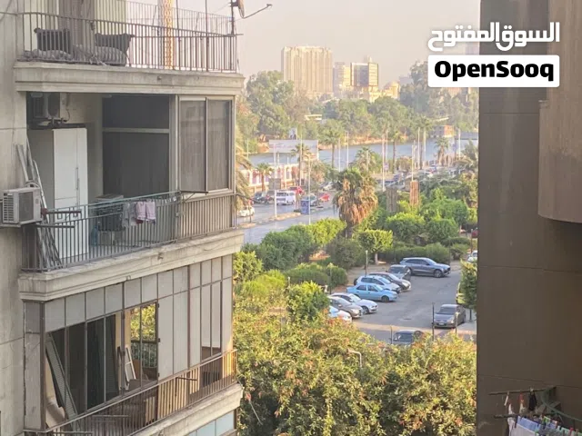 مطعم وكافية
