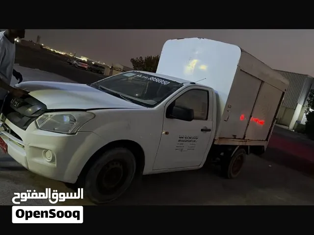 كريل اربع طن جديد + صندوق بيكب دي مكس للبيع