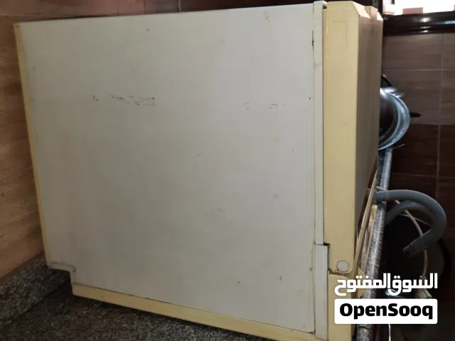 غسالة أطباق مستوردة 4 أفراد – استعمال خفيف جدًا