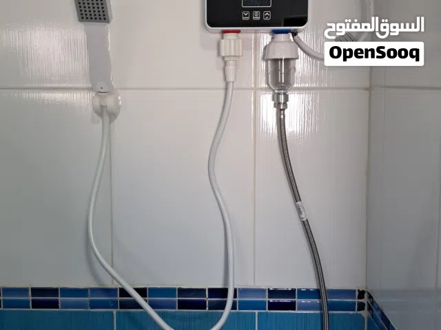 سخان ماء فوري ديجيتال ماركة eco  سخان  eco  يغذي نقطة أو نقطتين بجانب بعض  مثال : دش أو دش و مغسلة أ
