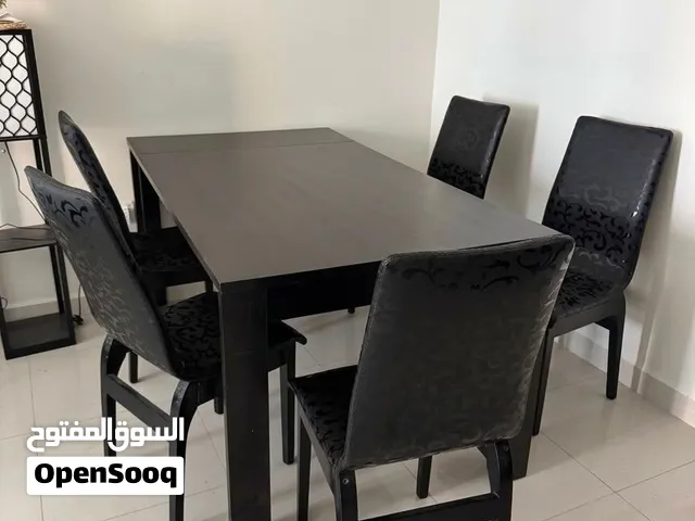 Dining table with 6 chairs